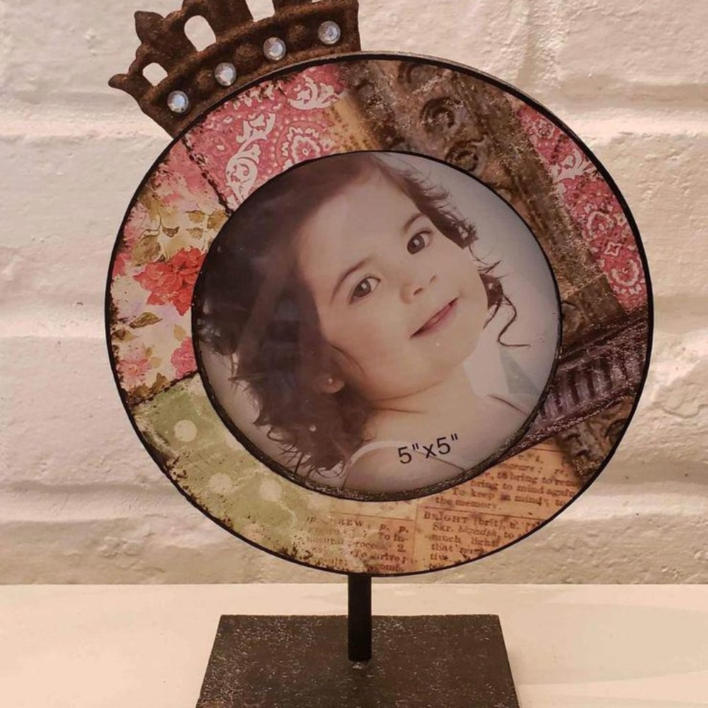 Crowned Picture Frame